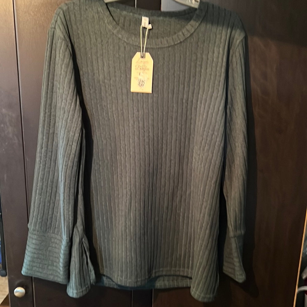 Berryou large ladies long sleeve sweater